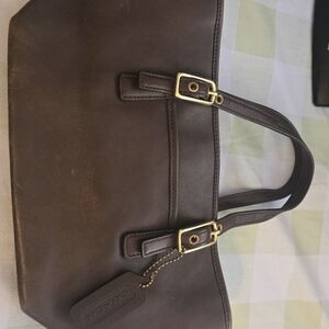 Coach Brown Leather Tote Bag E23-9846.